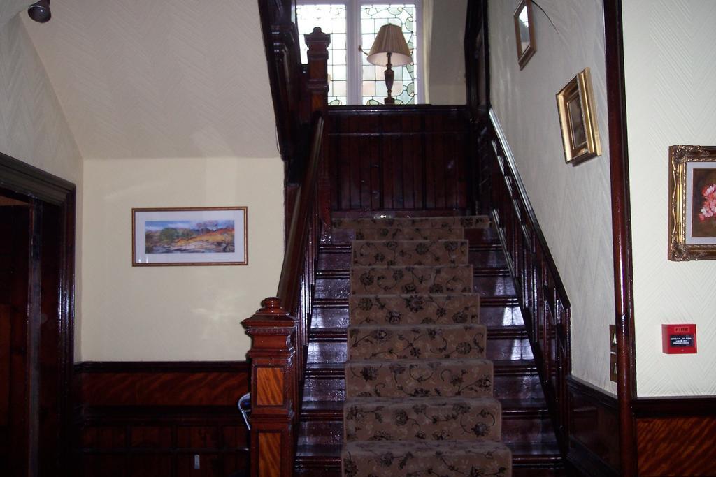Braehead Guest House Инвернесс Экстерьер фото